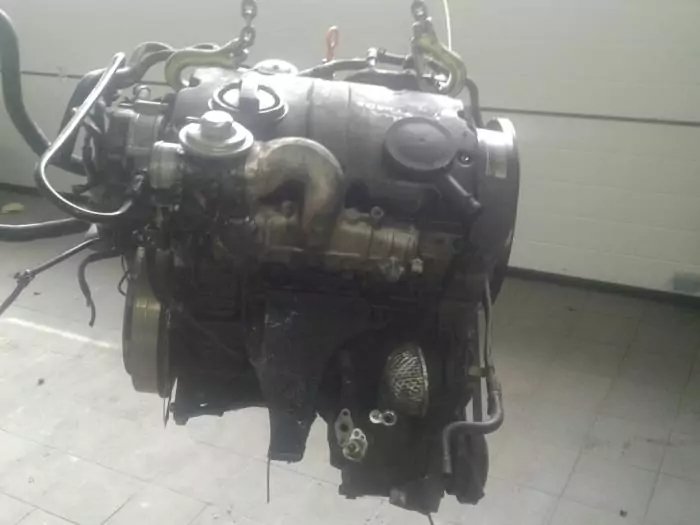 Audi A4 1.9tdi AJM engine - Image 4