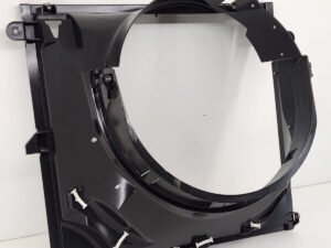 2011-2016 Ford F250 F350 6.2L Super Duty Radiator Fan Shroud Upper Lower Used OEM