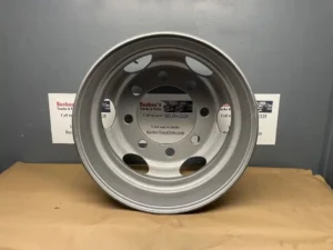 Used 2010 Hub Pilot / Unimount 19.5-Inch Wheel OEM