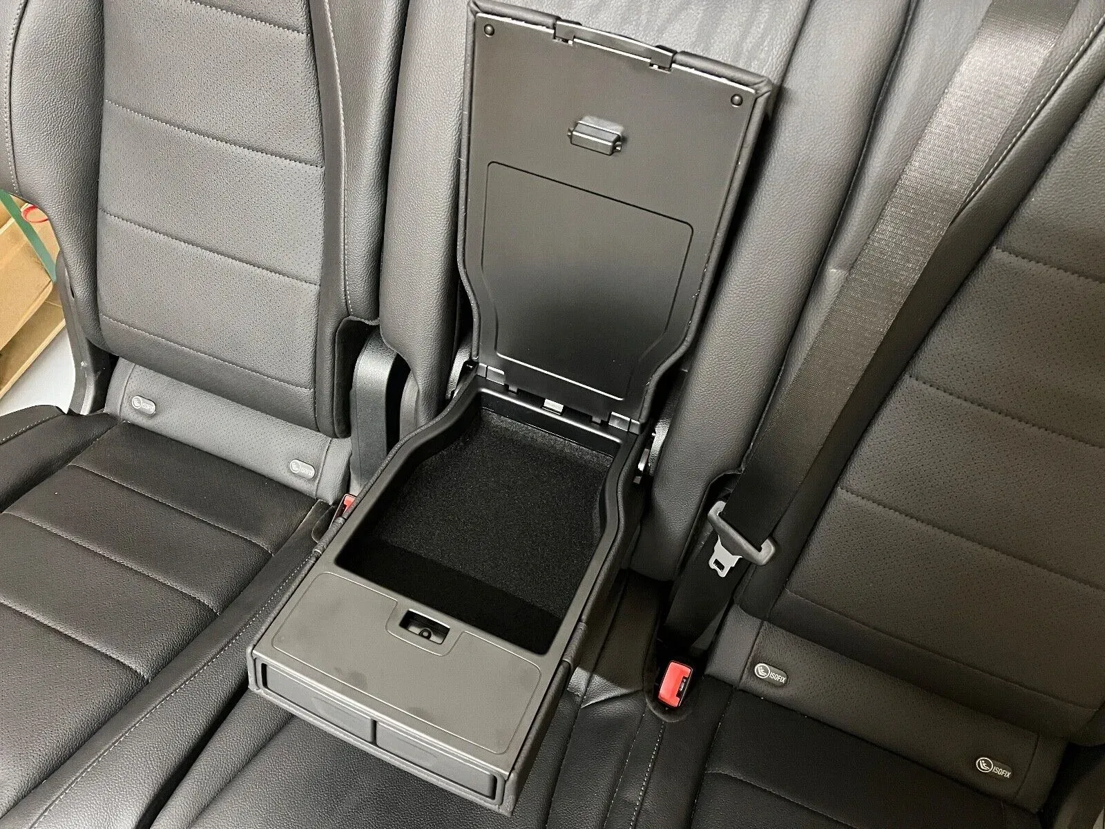 ORIGINAL-Mercedes-Benz-GLS-X167-MOPF-leather-seats-5-seater-black-NEW-5.png