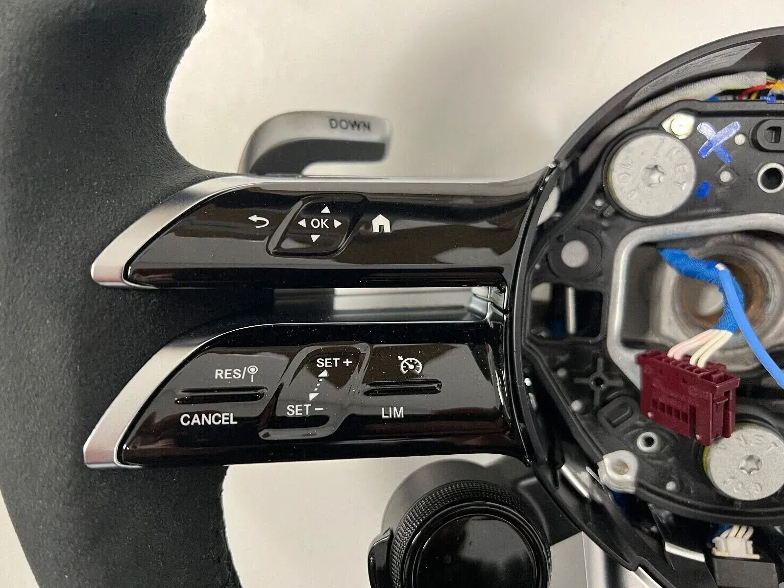 Original-Mercedes-Benz-AMG-Performance-Steering-Wheel-W223-Leather-A0994603906-NEW-5.png