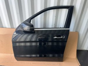 Mercedes ML/GLE W166 Front Left Door Black 9040