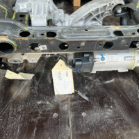 Original-Mercedes-Benz-MLGLEGLGLS-W166-front-axle-support-with-steering-gear-NEW-5.png