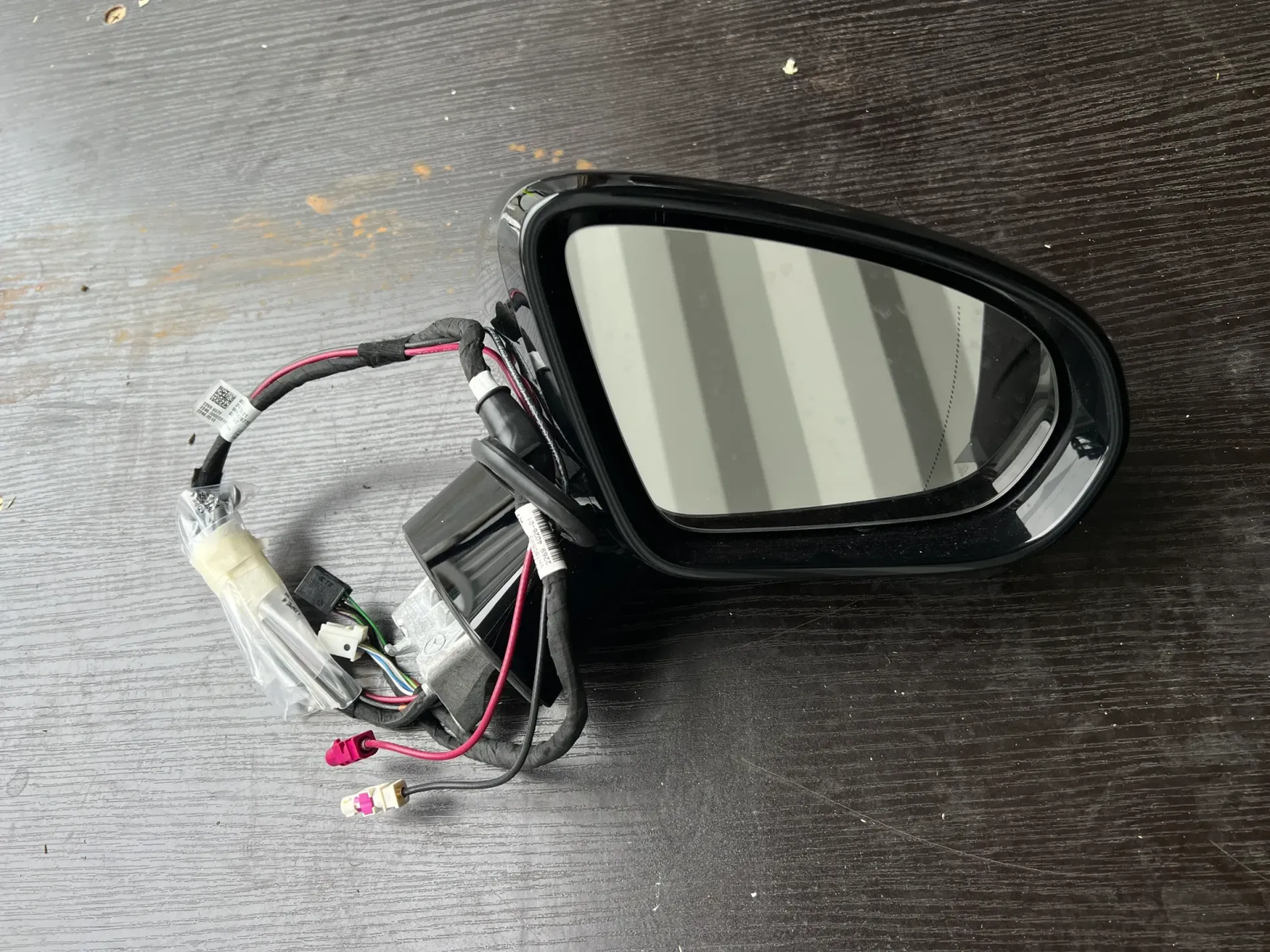 Mercedes SL63 AMG W232 Right Mirror w/ Camera + Blind Spot